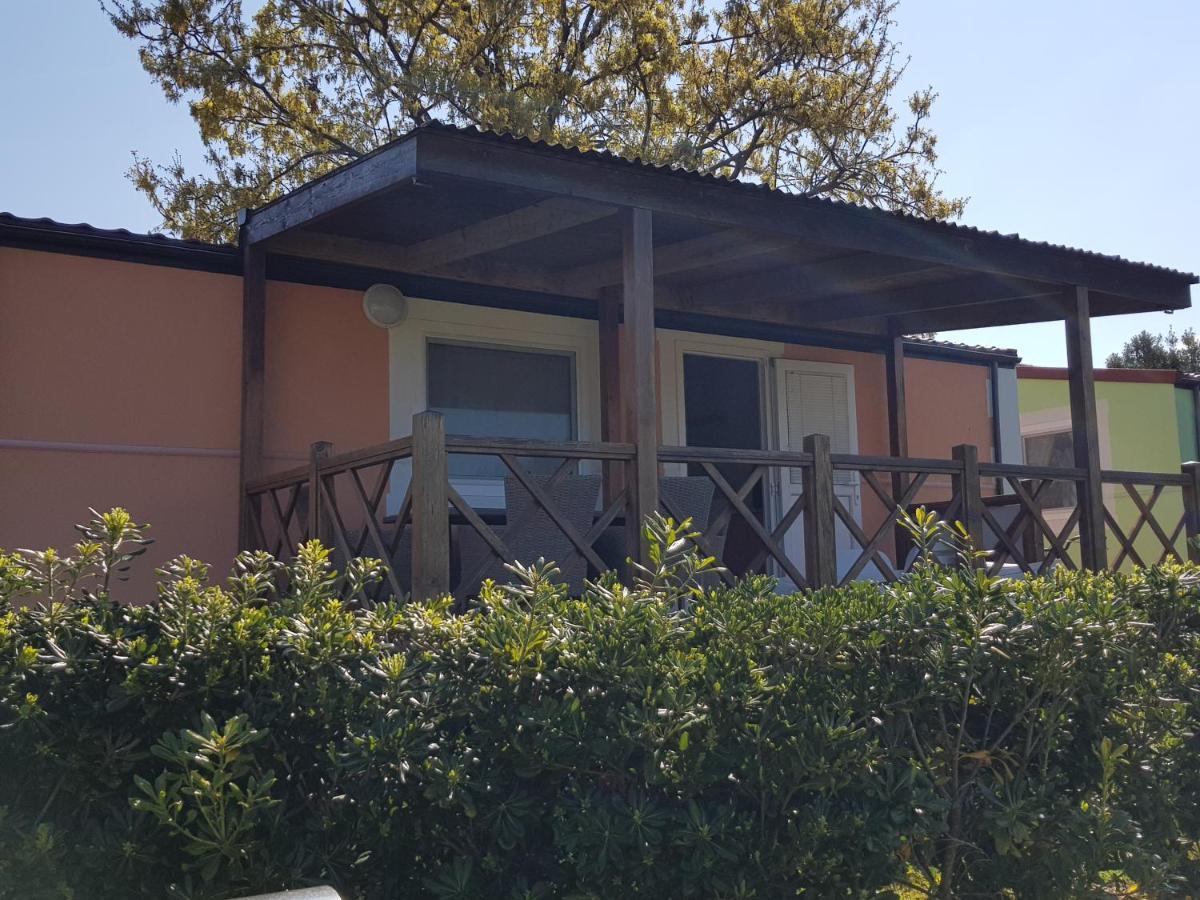 פורץ Naturist Mobile Homes Eden In Fkk Ulika מראה חיצוני תמונה